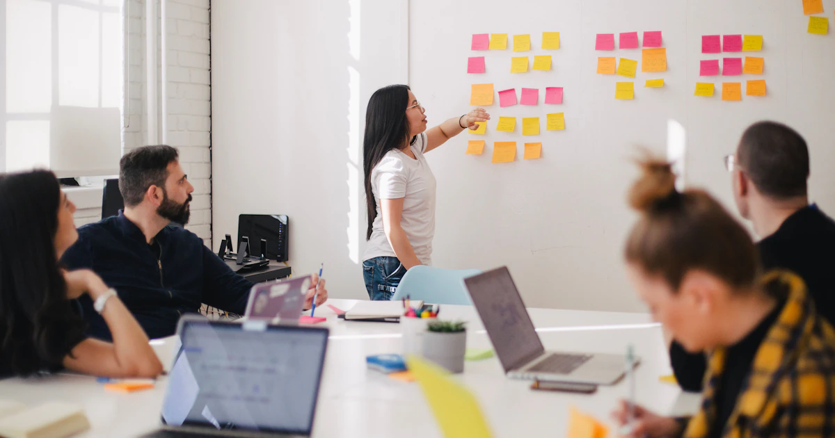 Multi-Agency Real Estate Software: How to Scale Your Team