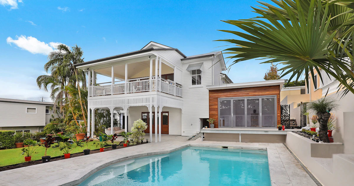 How to Create a Property Management Website (Complete Guide)